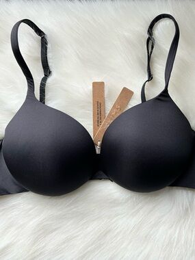 SKIMS Ultimate Push Up Plunge Bra 36B BR-UWR-1881
